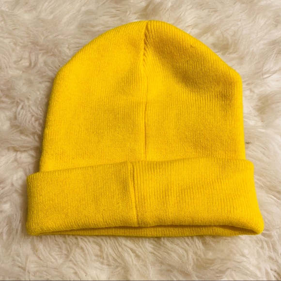 Emoji Kids Winter Hat - Picture 2 of 2